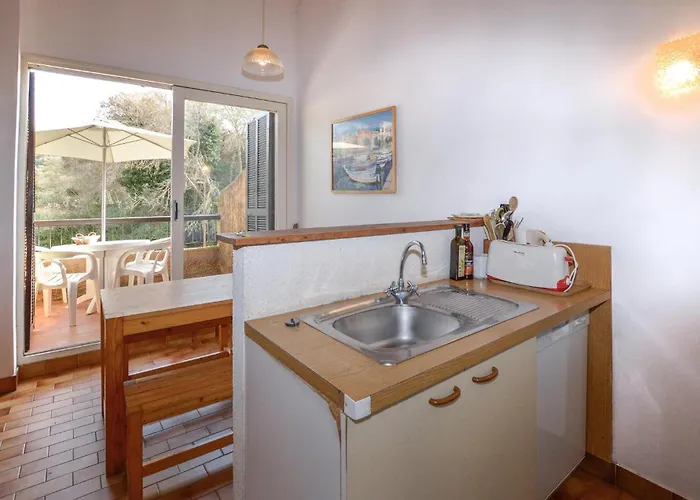 2 Bedroom Cozy In Holiday home Grosseto-Prugna