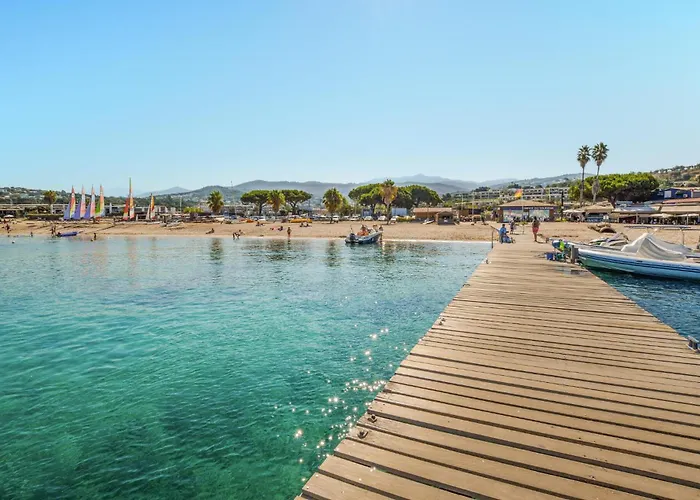 2 Bedroom Cozy In Сasa de vacaciones